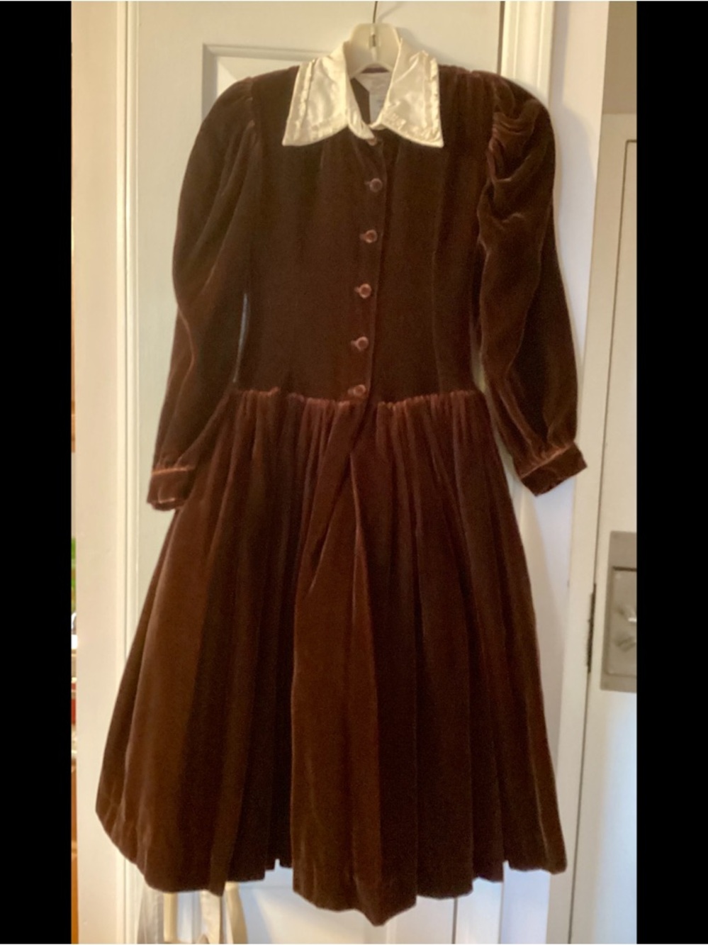Vintg Brown Velvet Winter Formal 70s Haute Couture Romantic Full Skirt like new!